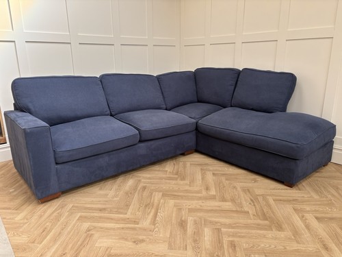 Furniture village shape - village,