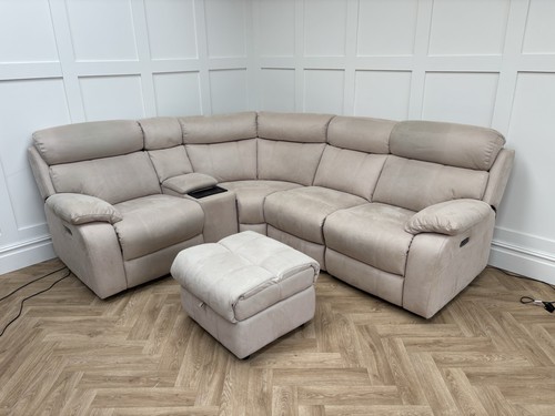 Furniture village moreno - village,