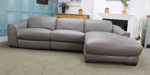 Furniture village xavier - village, |